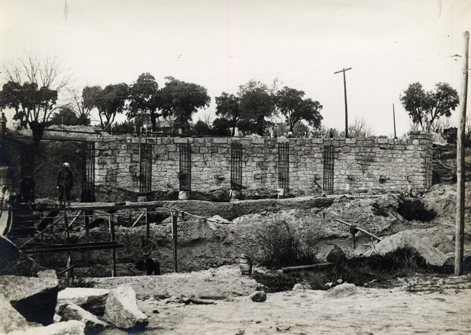 Vista del puente en construccin