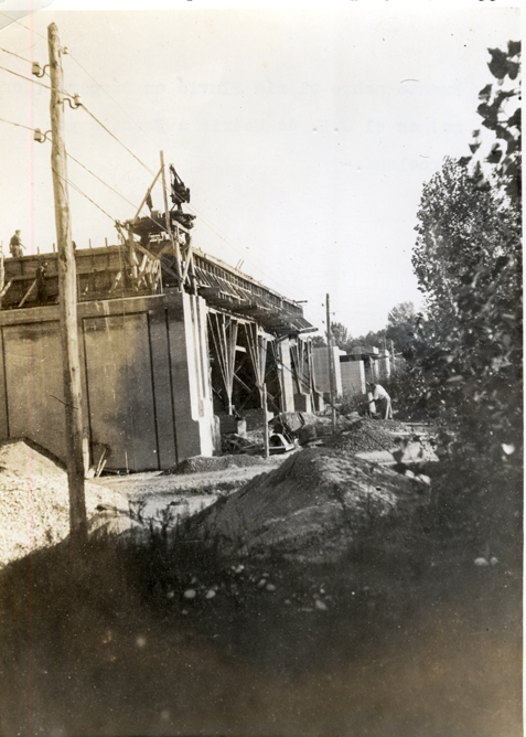 Detalle del puente en construccin