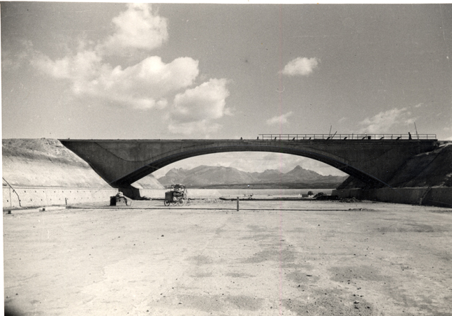 Alzado del puente en construccin