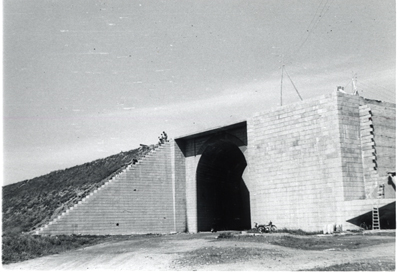 Detalle del puente en construccin