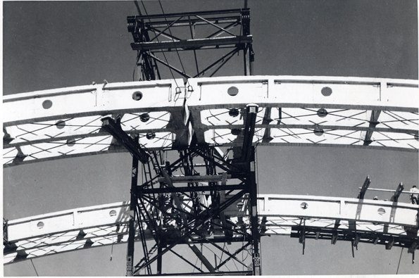 Detalle del puente en construccin