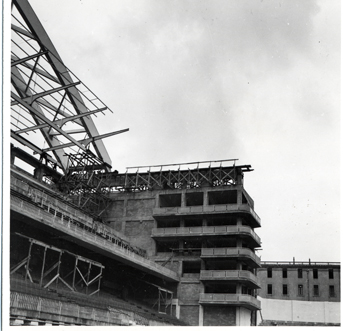 Detalle del estadio en construccin