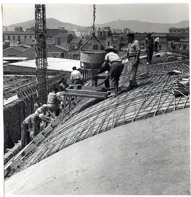 Detalle de construccin, obreros trabajando