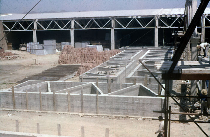 Vista de nave en construccin