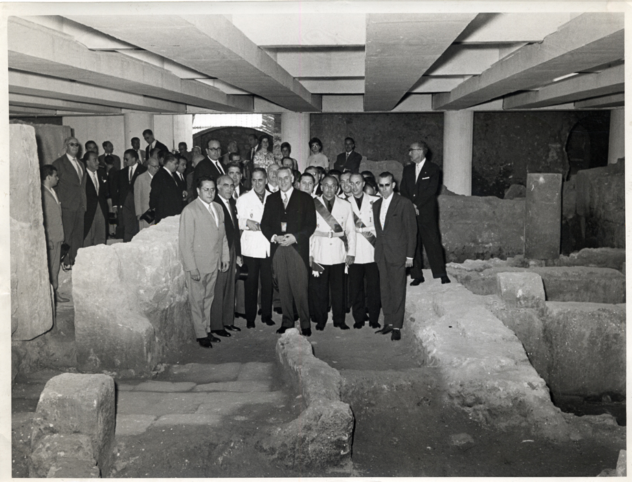 Autoridades visitando las obras de soterramiento