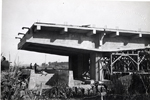 Detalle del puente en construccin