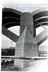 Detalle del puente en construccin