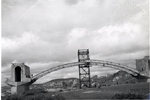 Detalle del puente en construccin