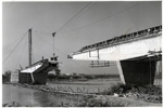 Vista del puente en construccin